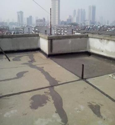 滦南漏水维修 楼顶漏水是什么原因，楼顶漏水维修方法是什么?